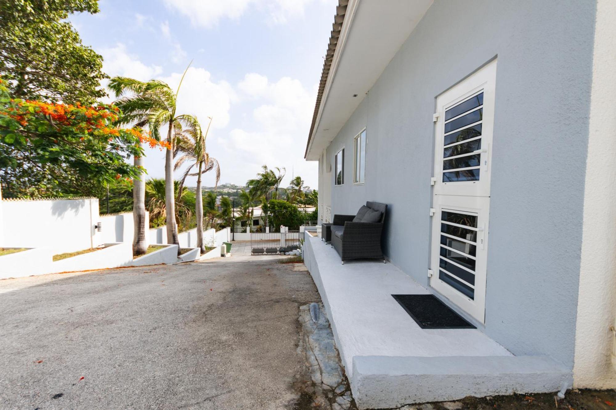 Studio Apartment Volterra Curacao 威廉斯塔德 外观 照片