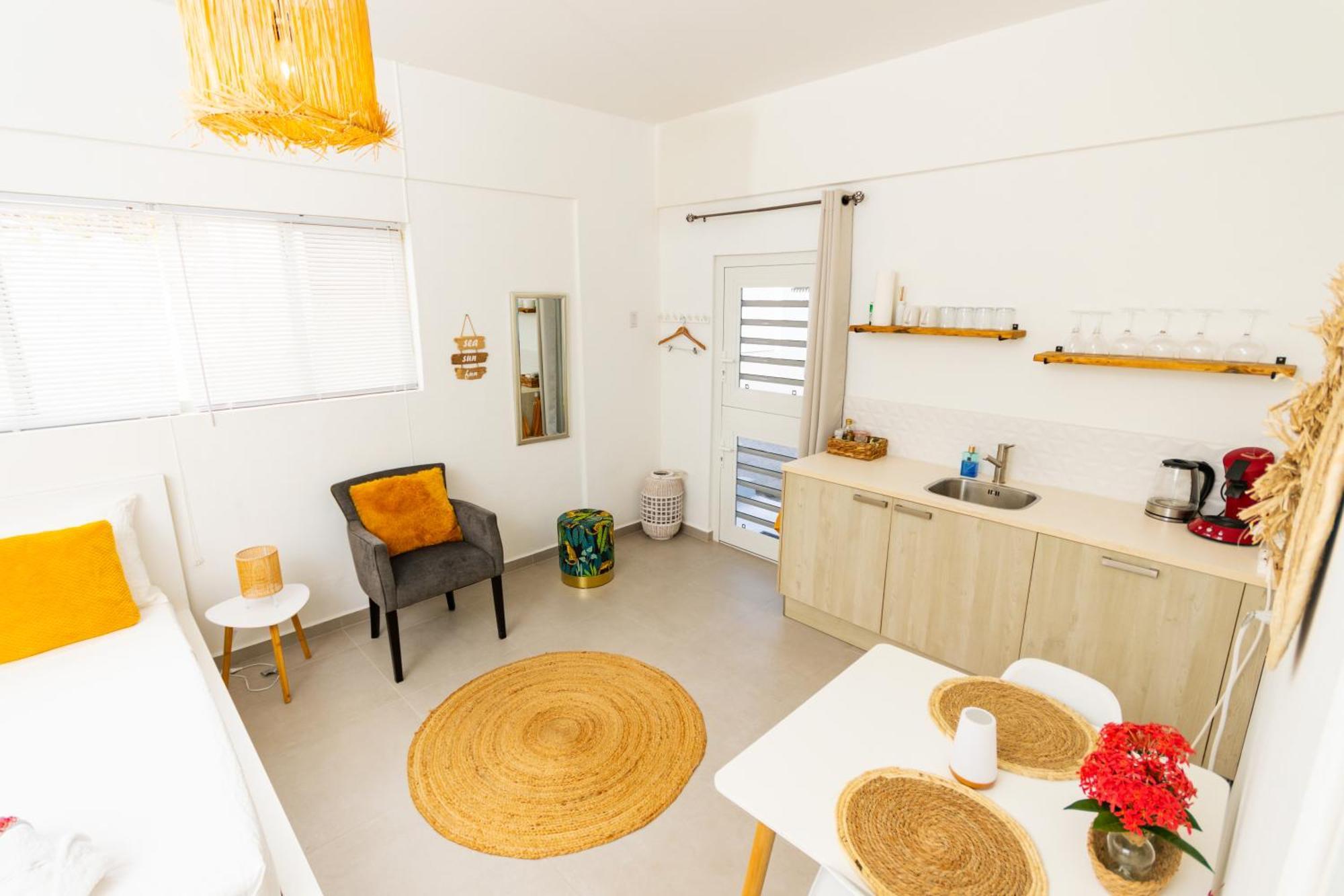 Studio Apartment Volterra Curacao 威廉斯塔德 外观 照片