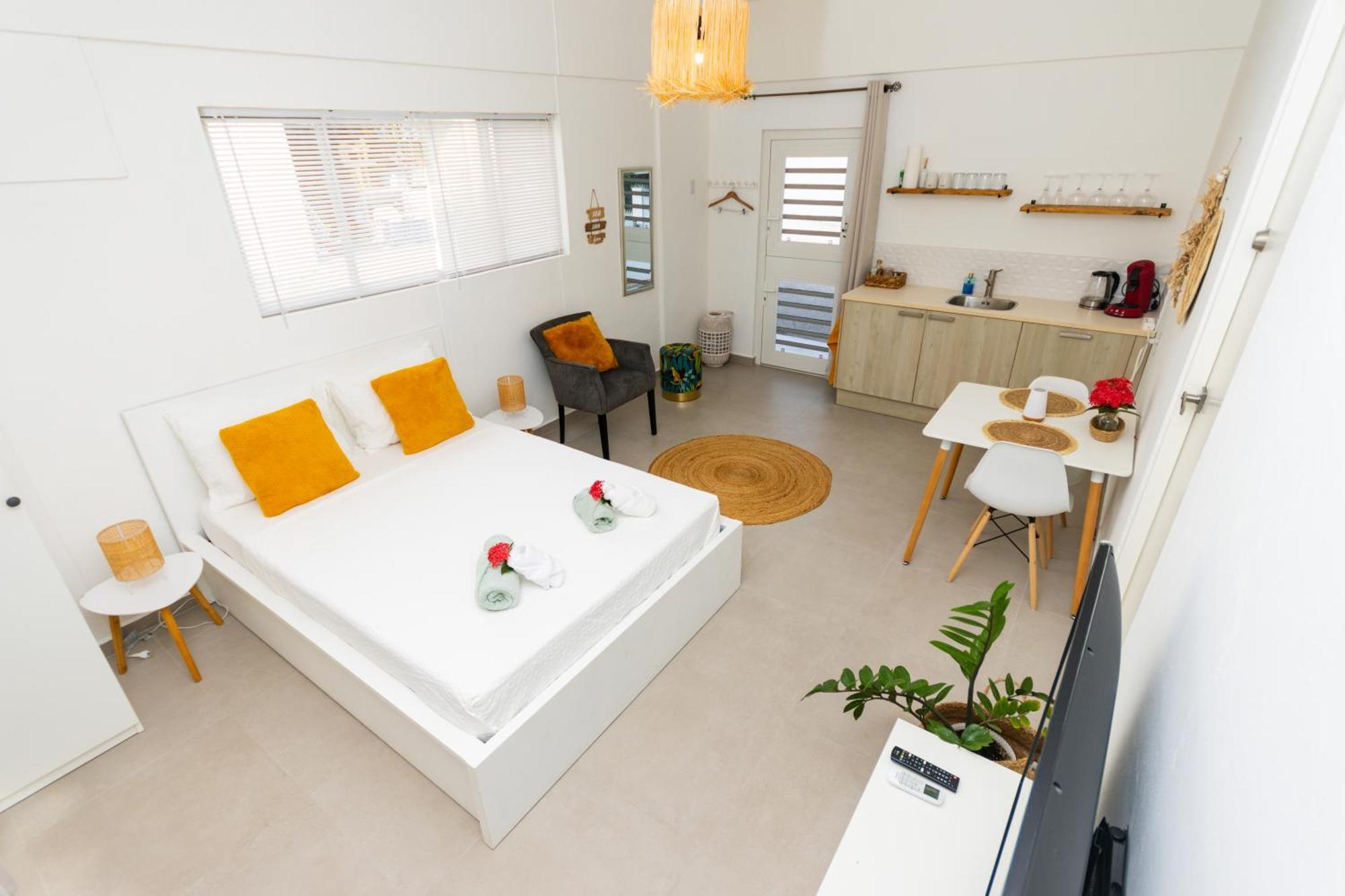 Studio Apartment Volterra Curacao 威廉斯塔德 外观 照片